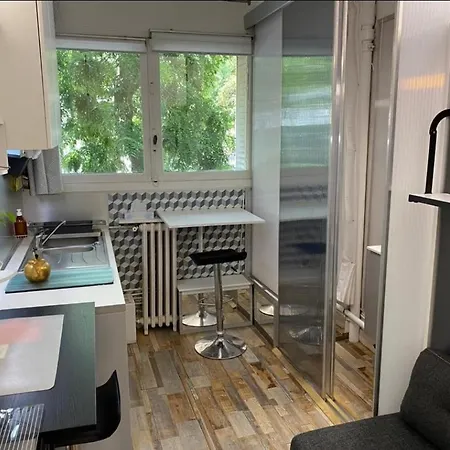 Tour Eiffel Mirabeau *